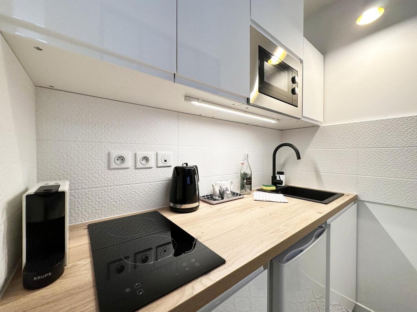 C Le 15 - Studio Cosy Avec Parking Chartres Exteriér fotografie