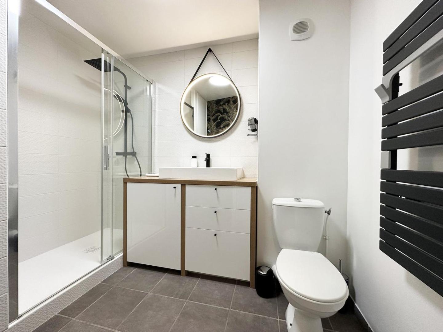 C Le 15 - Studio Cosy Avec Parking Chartres Exteriér fotografie